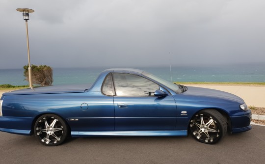 2001 Holden COMMODORE