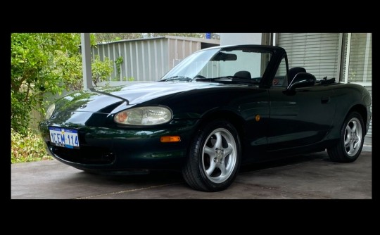 2000 Mazda MX-5