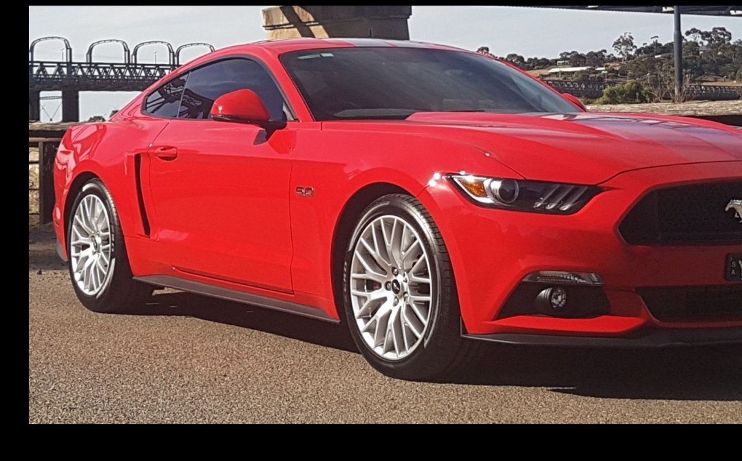 2015 Ford MUSTANG