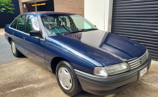 1990 Holden VN Commodore Executive Series II