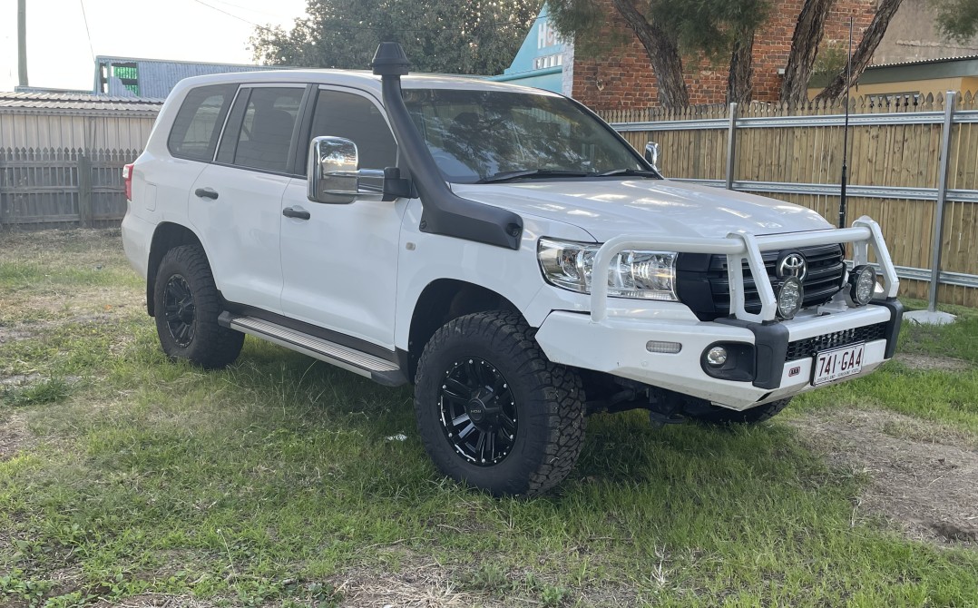 2017 Toyota Landcruiser 200 series