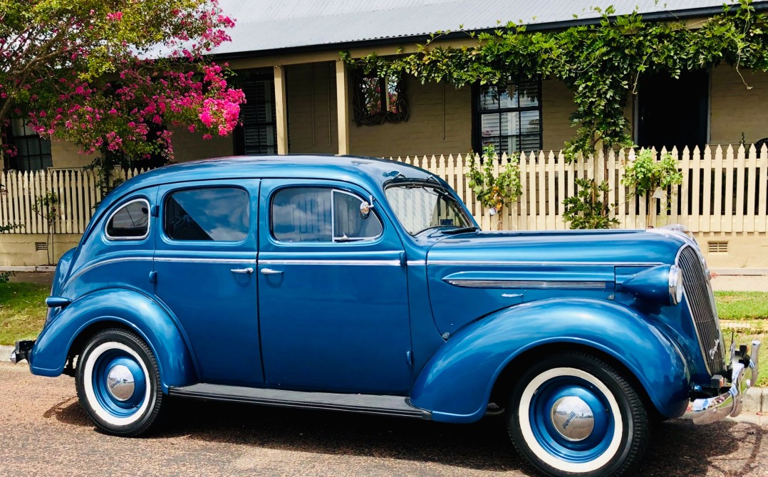 1937 Plymouth P4 Deluxe