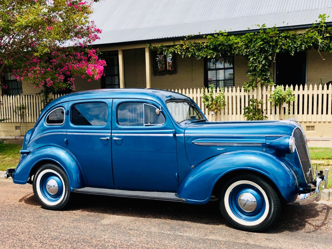 1937 Plymouth P4 Deluxe
