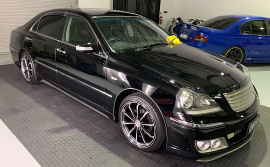 2004 Toyota Crown Majesta