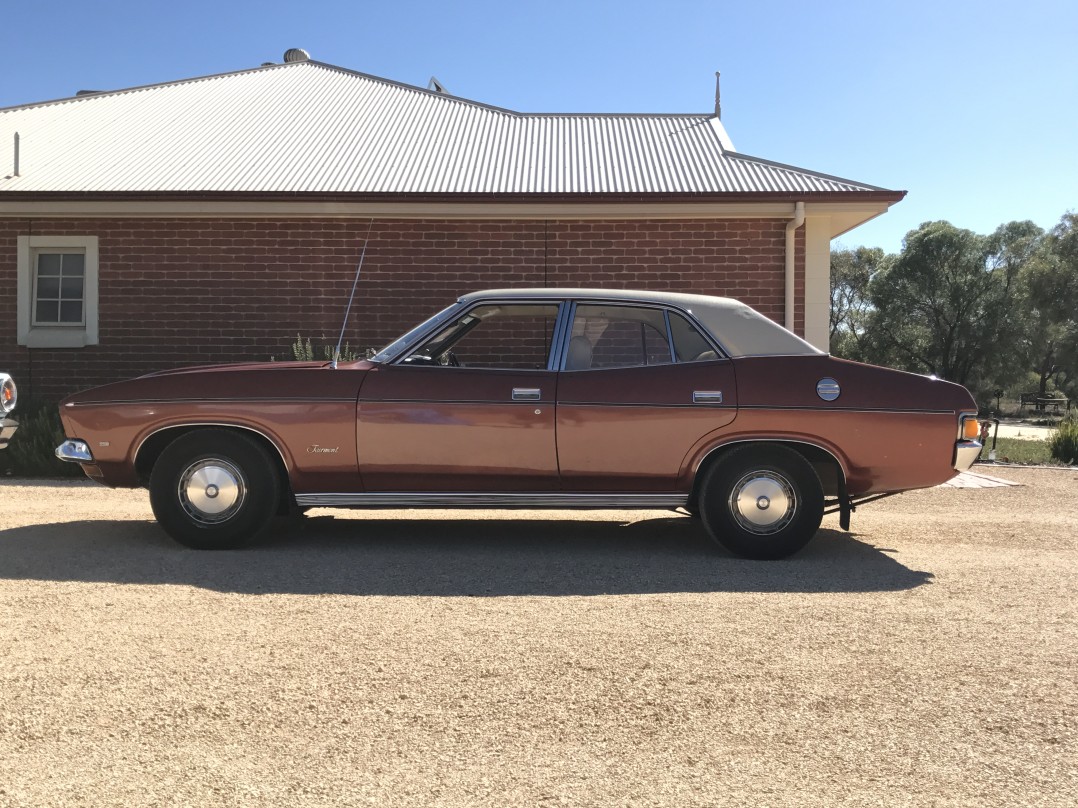 1975 Ford XC FAIRMONT