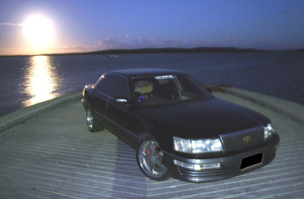 1990 Lexus LS400