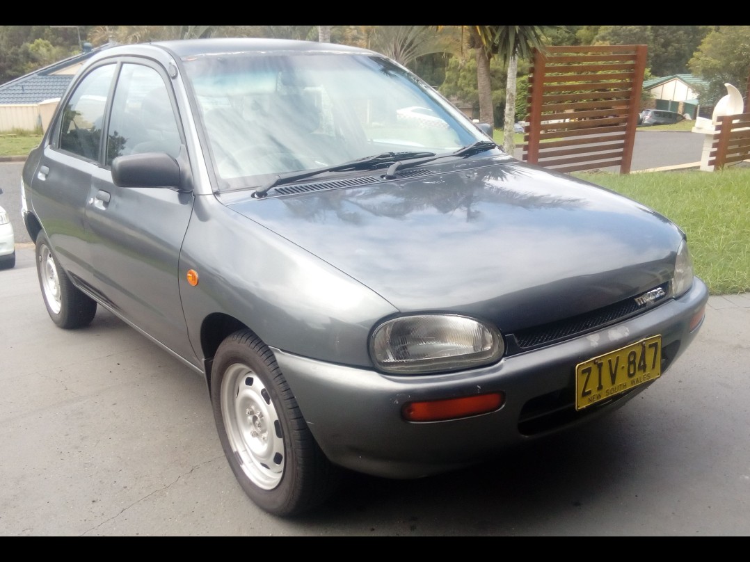 Mazda 121 1992