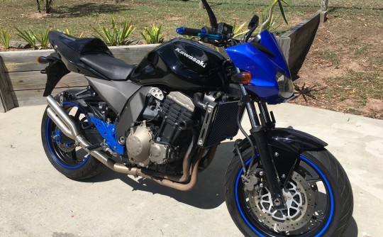 2003 Kawasaki ZR750