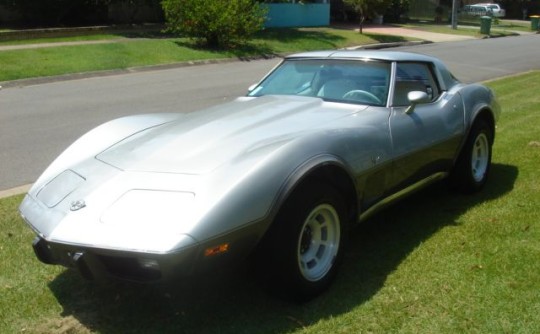 1975 Chevrolet CORVETTE STINGRAY