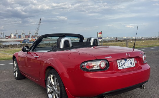 2005 Mazda MX-5