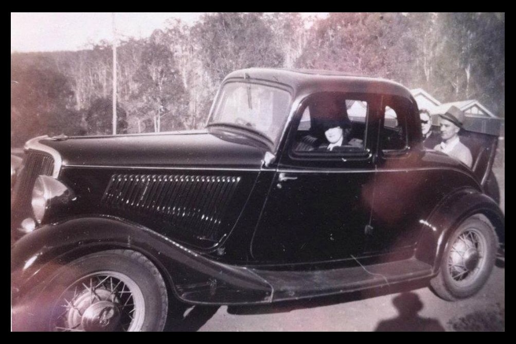 1934 Ford V8