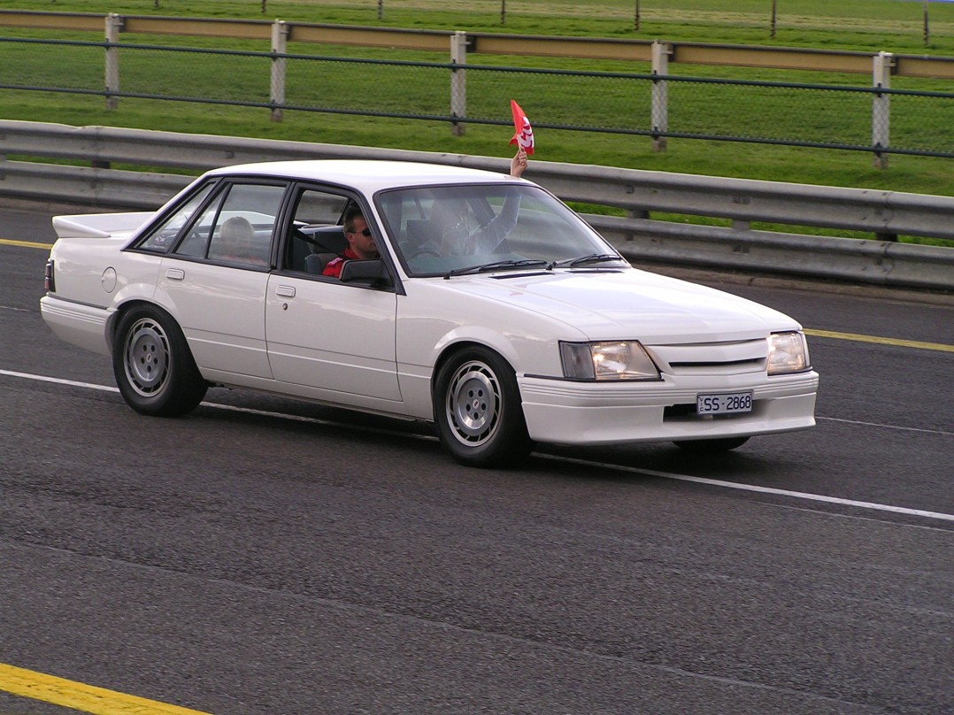 1985 Holden Dealer Team VK