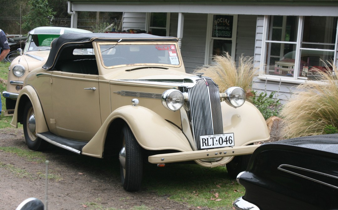 1937 Vauxhall DX