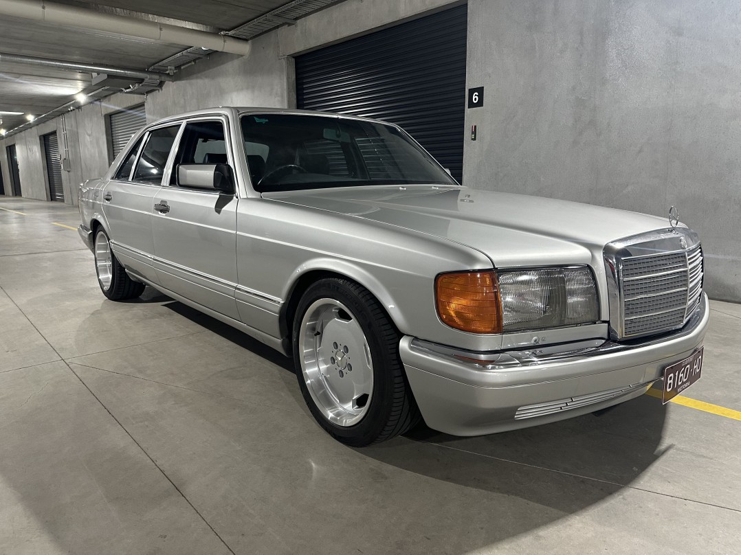 1990 Mercedes-Benz 420 SEL