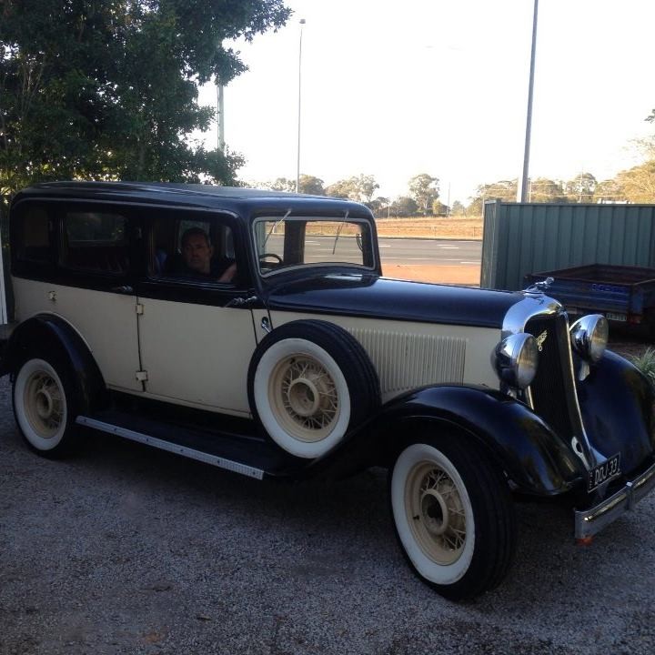 1933 Dodge 33
