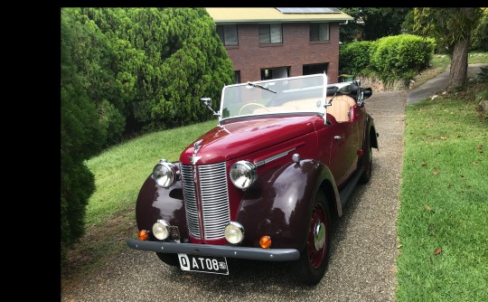 1947 Austin 8