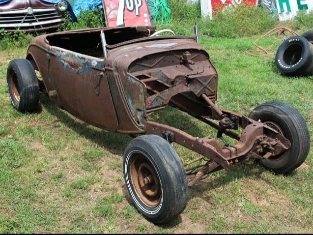 1934 Ford 18 ?