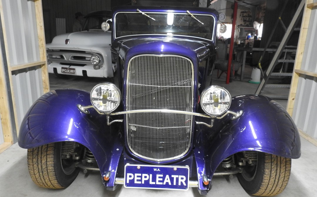 1932 Ford Five window coupe