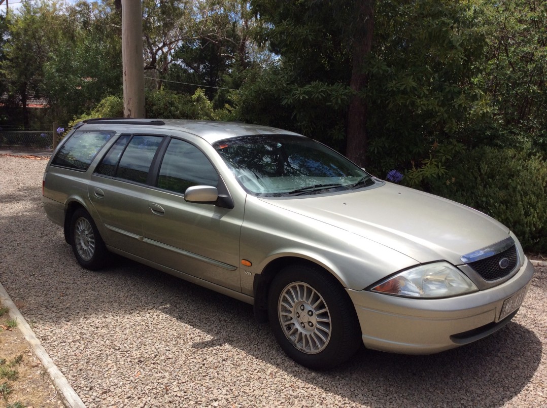 2001 Ford Fairmont V8