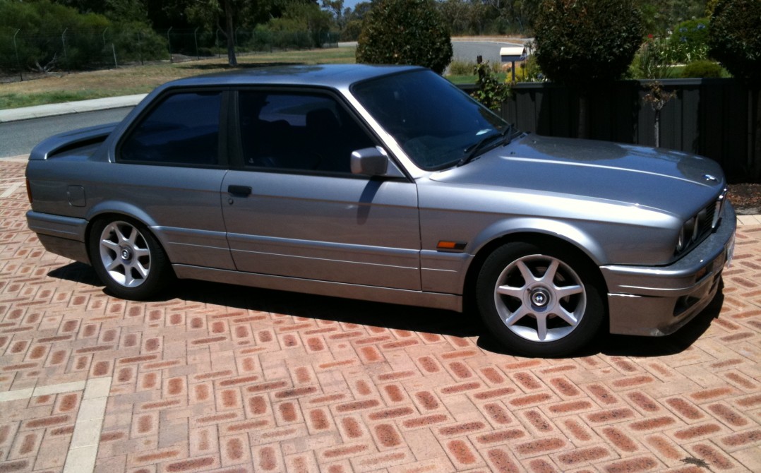 1989 BMW 325is