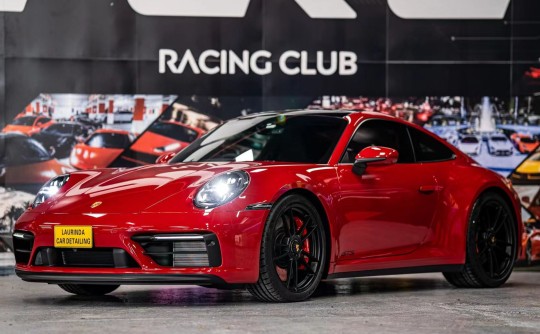 2022 Porsche 911 Carrera GTS