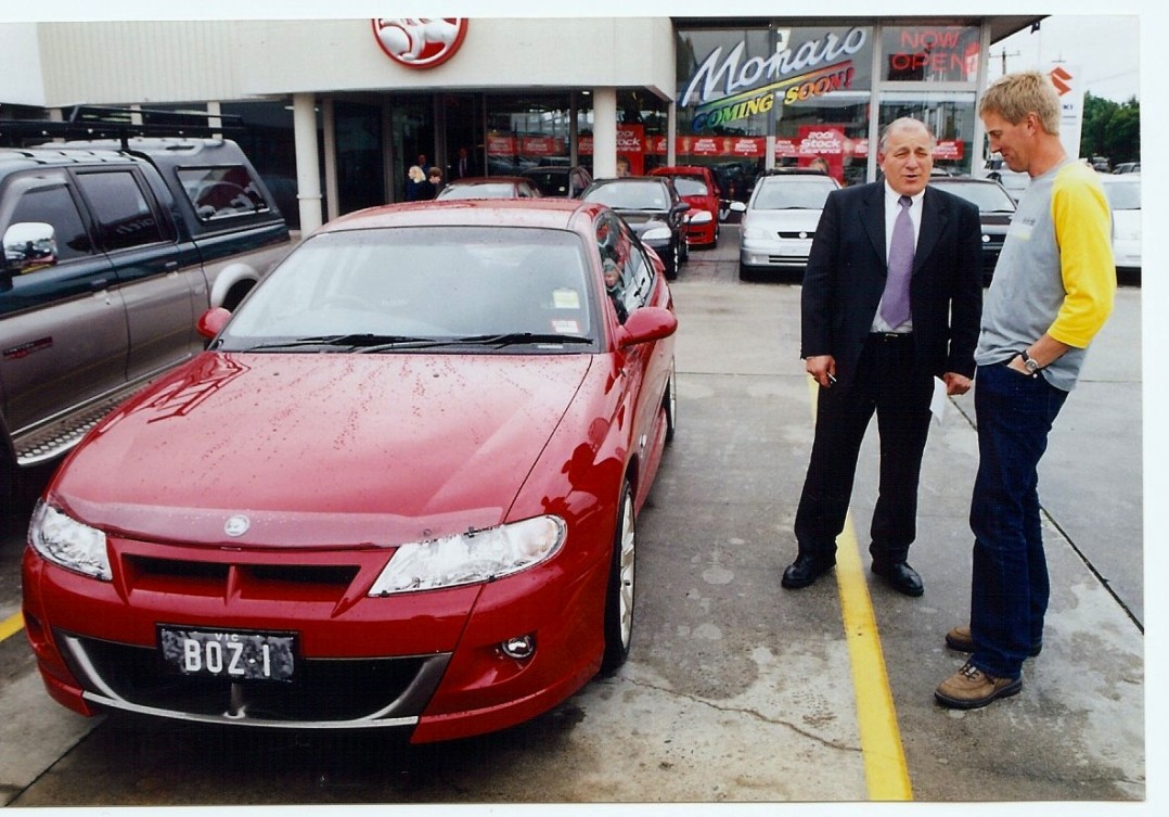 2001 Holden clubsport r8