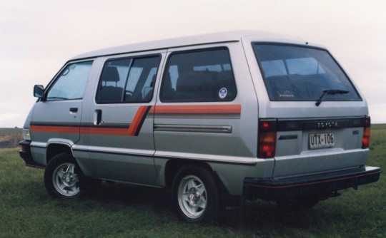 1987 Toyota TARAGO DX