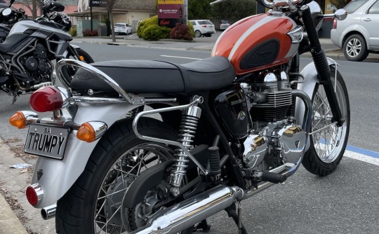 2002 Triumph 790cc Bonneville Centennial Edition