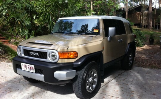 2011 Toyota FJ CRUISER