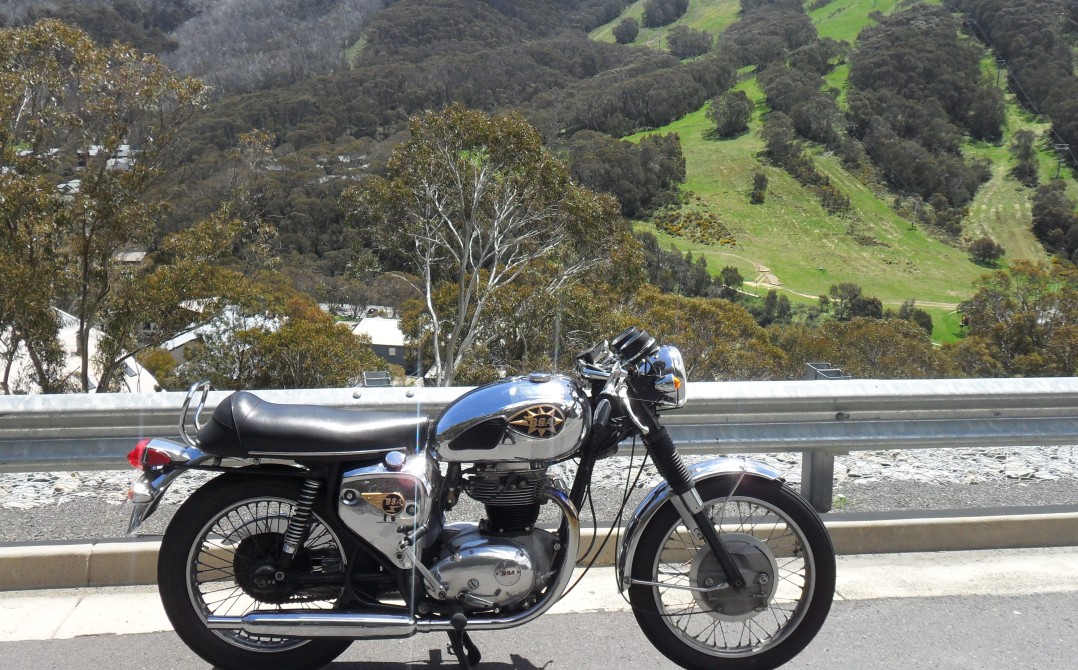 1970 bsa thunderbolt