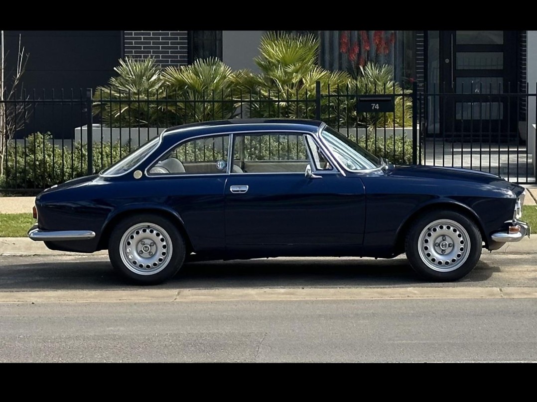 1968 Alfa Romeo 105 1750GTV