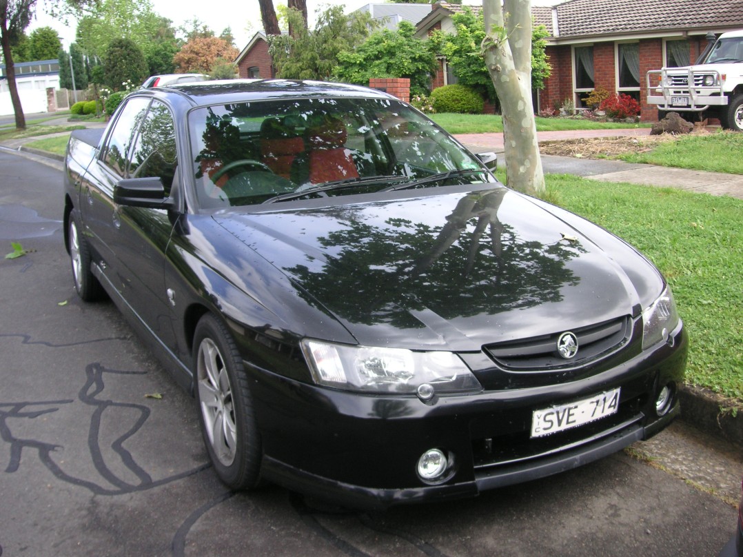 2003 Holden VY SS Crewman