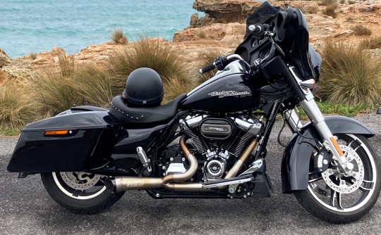 2018 Harley-Davidson Streetglide