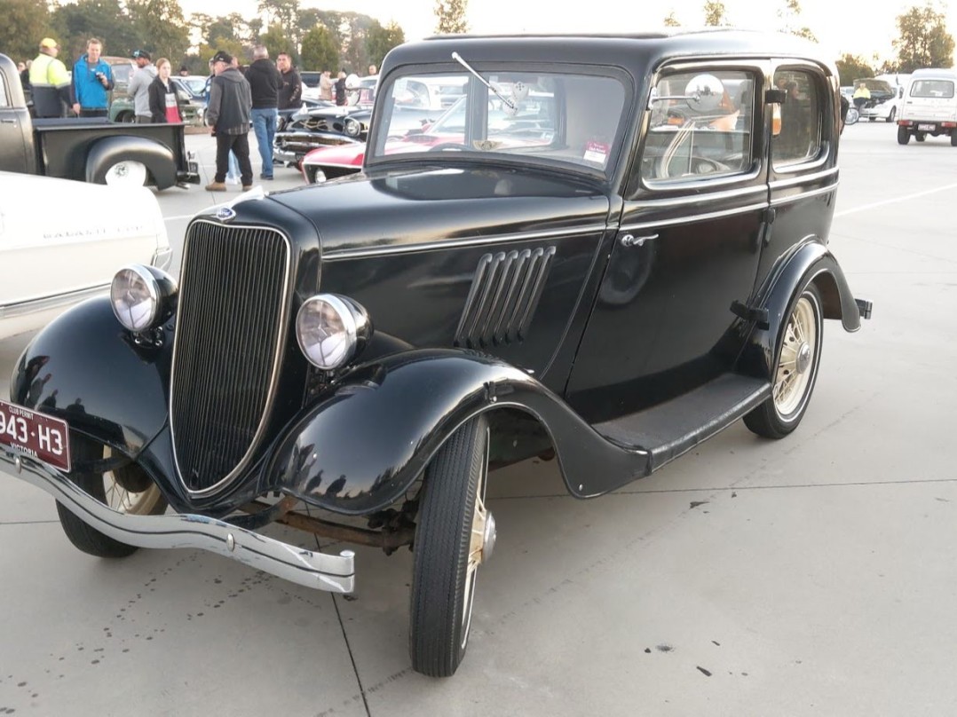 1933 Ford Y