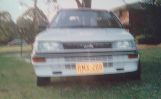 1991 Toyota COROLLA