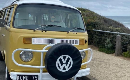 1975 Volkswagen KOMBI