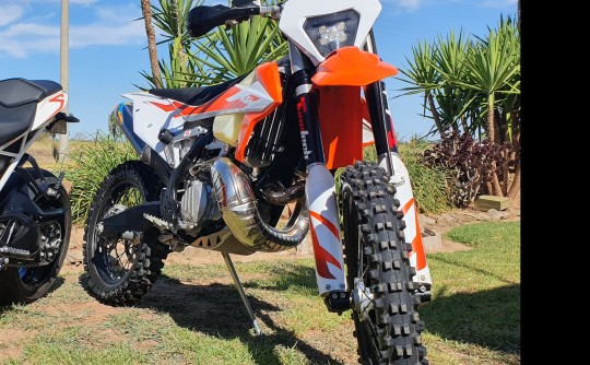 2020 KTM 300 XC TPI