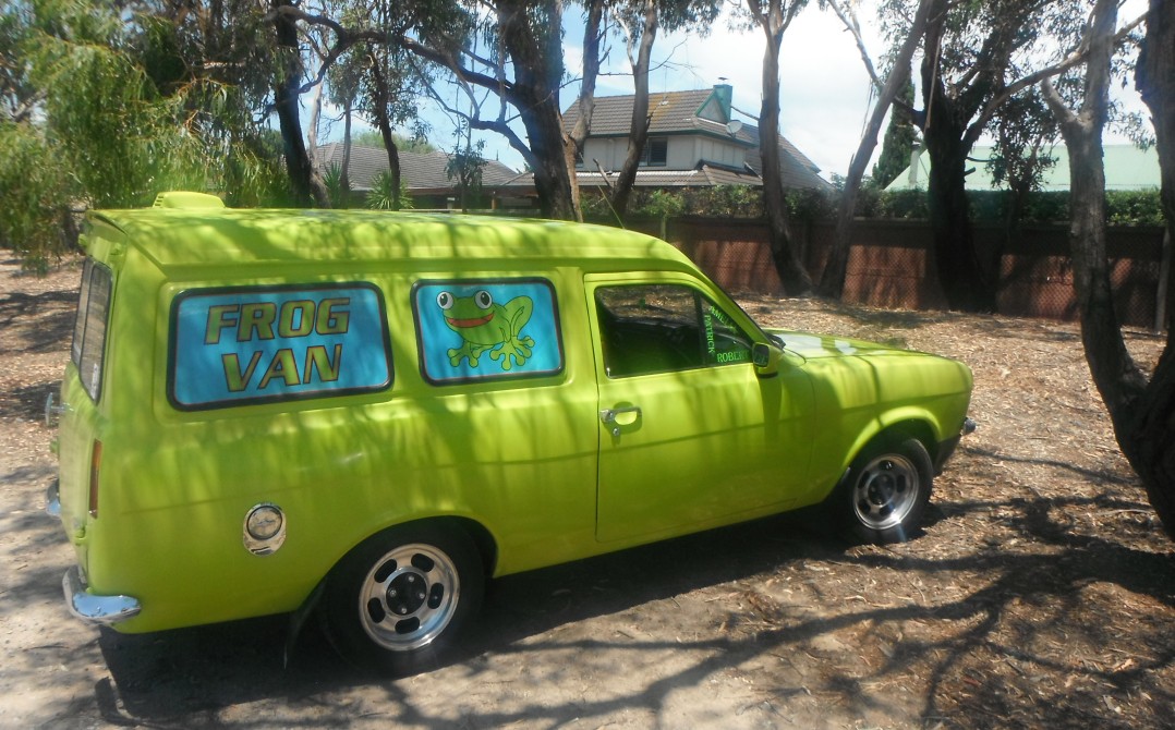 2017 - FROG VAN