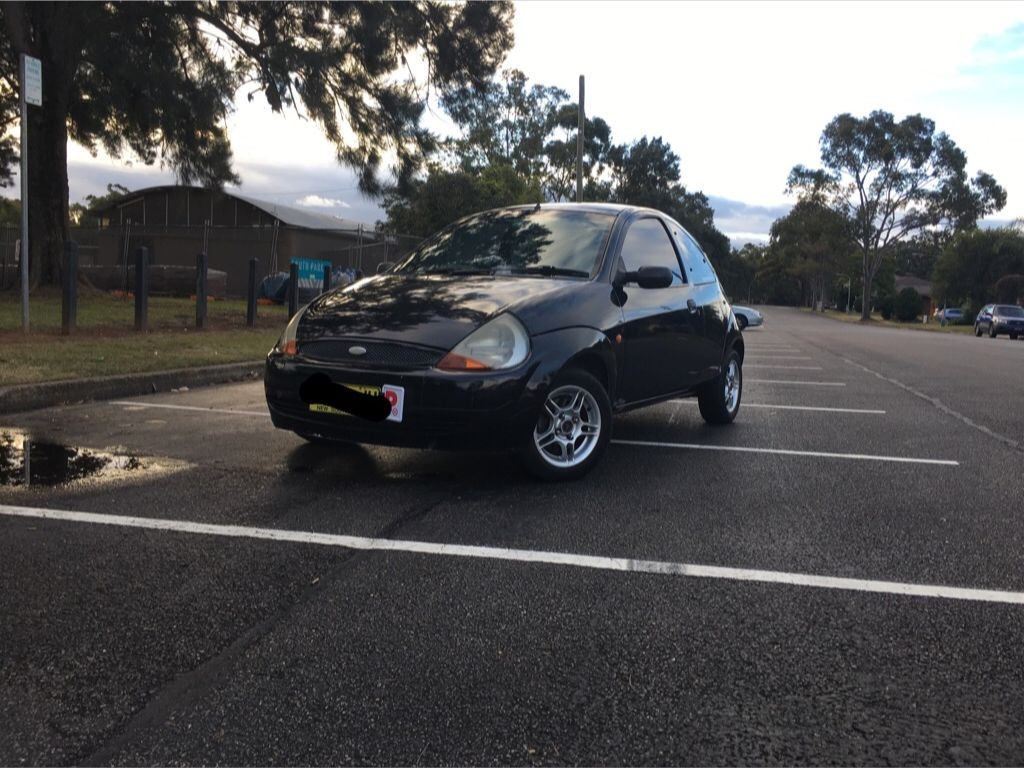 2000 Ford KA