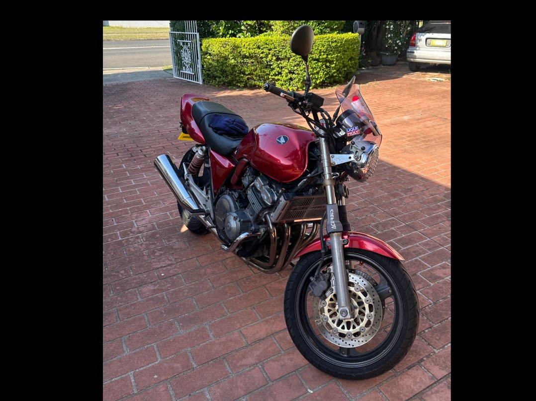 1992 Honda 399cc CB400SF