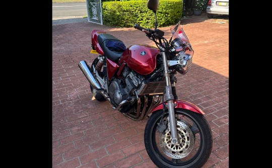 1992 Honda 399cc CB400SF