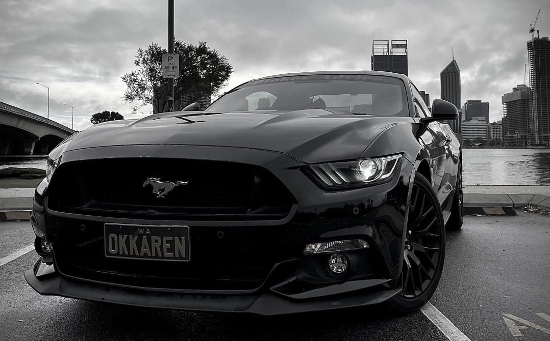 2017 Ford MUSTANG