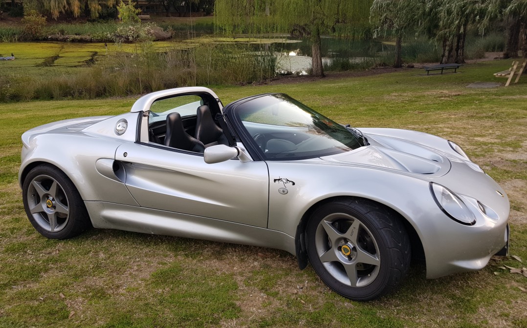 1998 Lotus ELISE 111