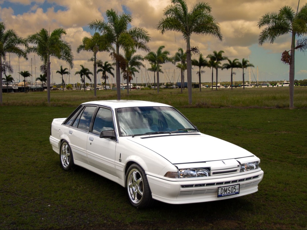 1986 Holden Dealer Team VL CALAIS SPORT TURBO