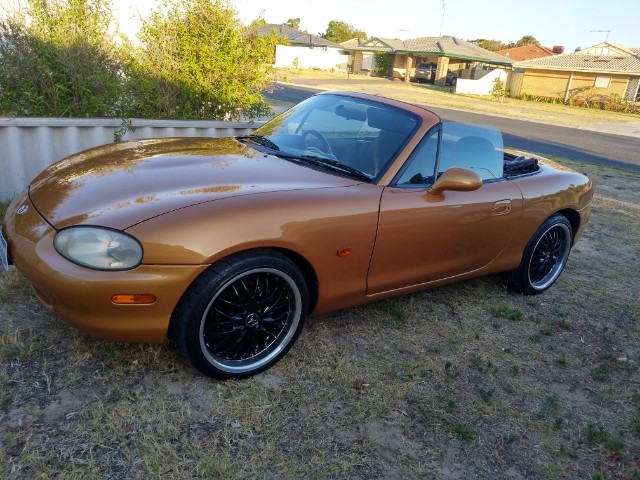 1999 Mazda MX-5 NB