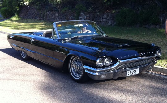 1964 Ford Thunderbird