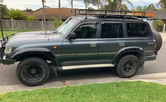 1994 Toyota LANDCRUISER (4x4)