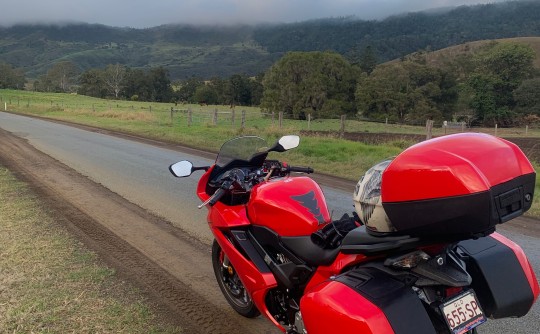 2017 Honda Vfr800f