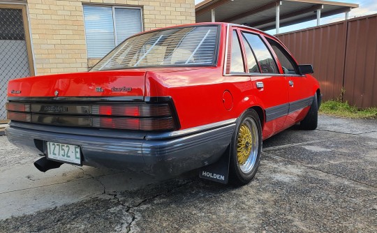 1986 Holden COMMODORE