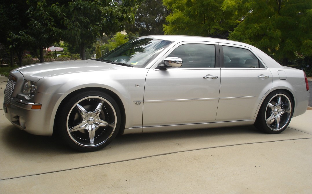 2007 Chrysler 300C 5.7 HEMI V8